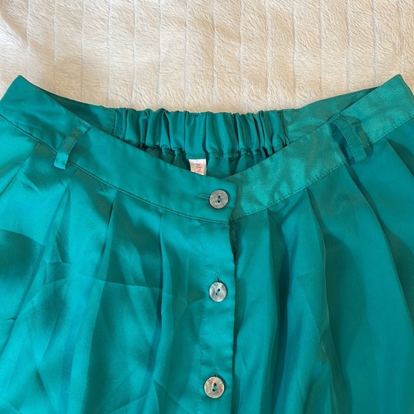 Xhilaration Green/Teal Semi Pleated Button Down Skirt - Picture 4 of 4